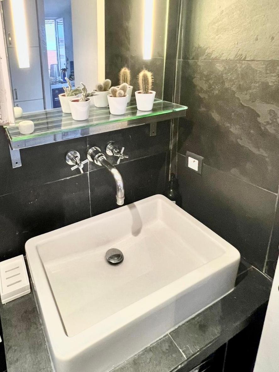Cosy Penthouse Old Town Sea View Little Terraces Air Conditionned Ница Екстериор снимка